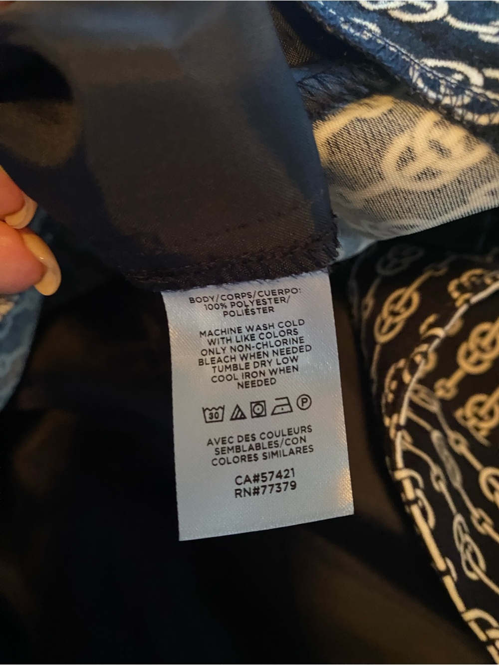 Ann Taylor Factory Navy and White Chain-Link Print pant - Picture 7 of 15
